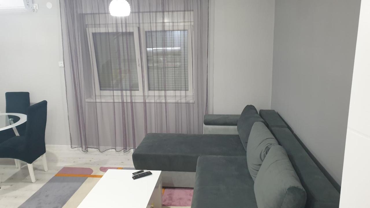 Apartman Sweet Dreams 3 Nisz Zewnętrze zdjęcie