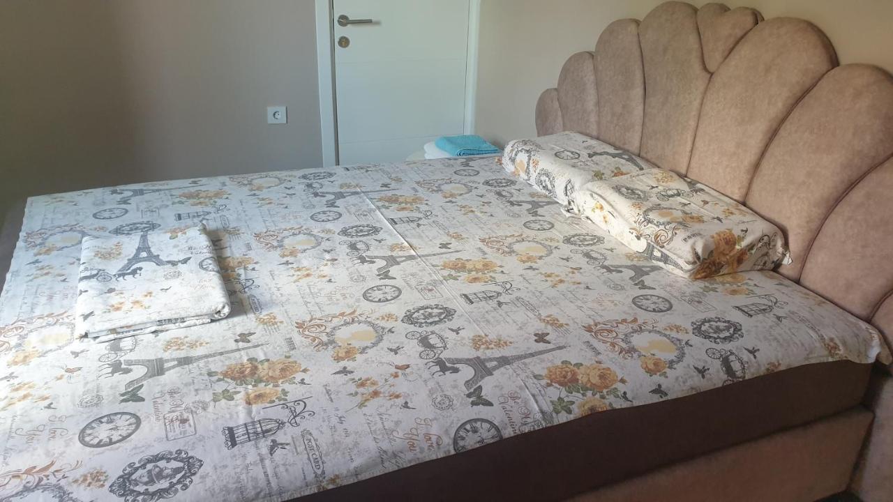 Apartman Sweet Dreams 3 Nisz Zewnętrze zdjęcie