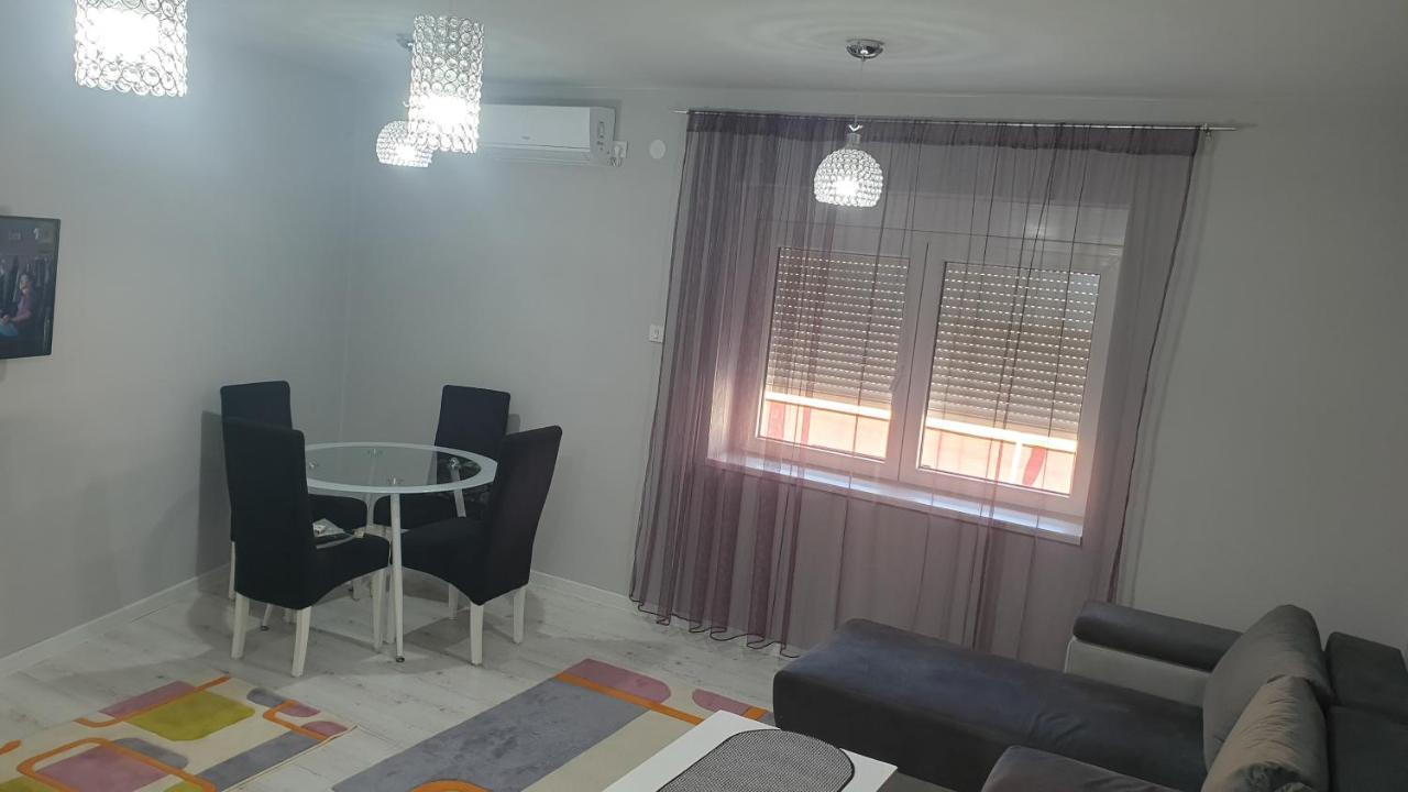 Apartman Sweet Dreams 3 Nisz Zewnętrze zdjęcie