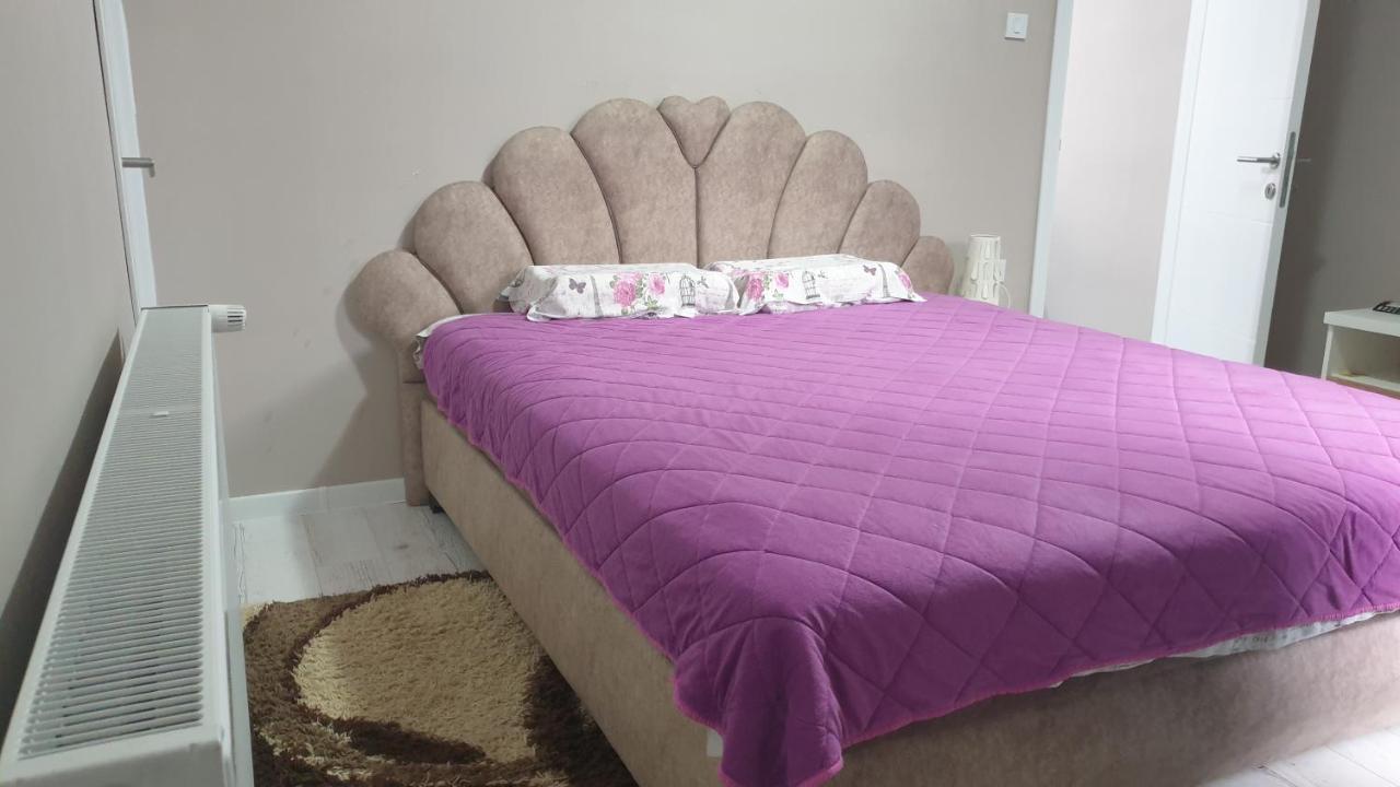 Apartman Sweet Dreams 3 Nisz Zewnętrze zdjęcie