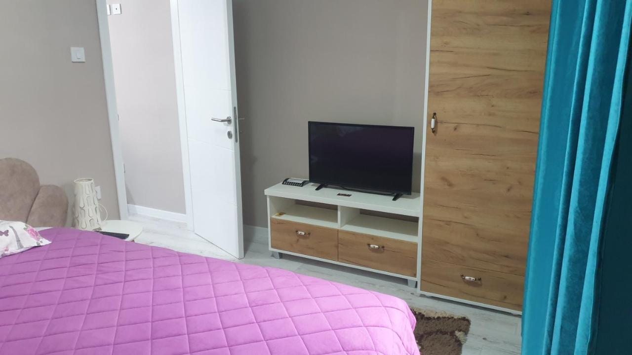 Apartman Sweet Dreams 3 Nisz Zewnętrze zdjęcie